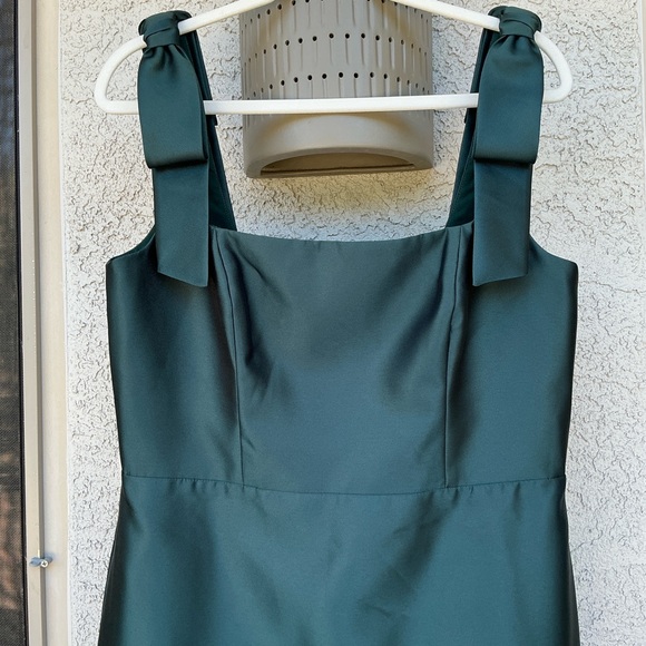 NWT Alfred Sung Winslet Satin Fit & Flare Maxi Dress Shoulder Bows Size 14 D868 - Picture 6 of 13